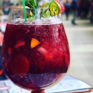 sangria-4168729_1920-1